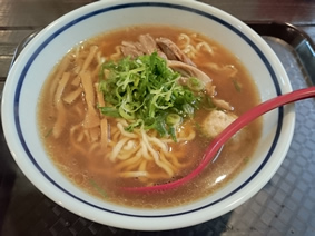 特選拉麺店